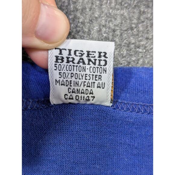 Vintage Winnipeg Canada T Shirt Mens Large Tee Tiger Brand Flag Graphic 70s - Picture 4 of 10